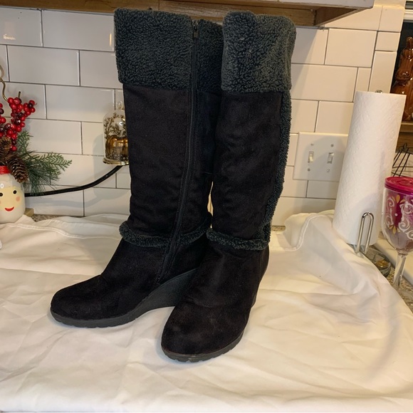 Shoes - Black faux fur, tall, wedged boot:)